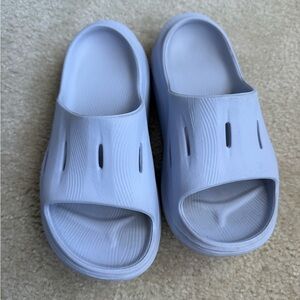 Hoka ora recovery slide 3